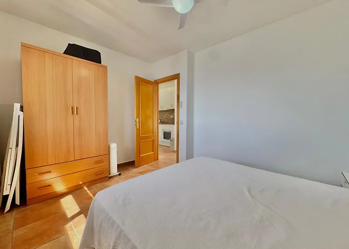 Appartement Marina 1 *